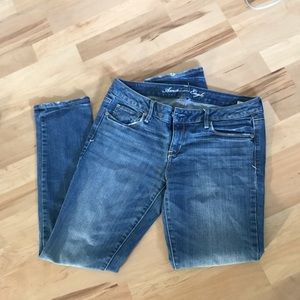 American Eagle Straight Leg Jeans